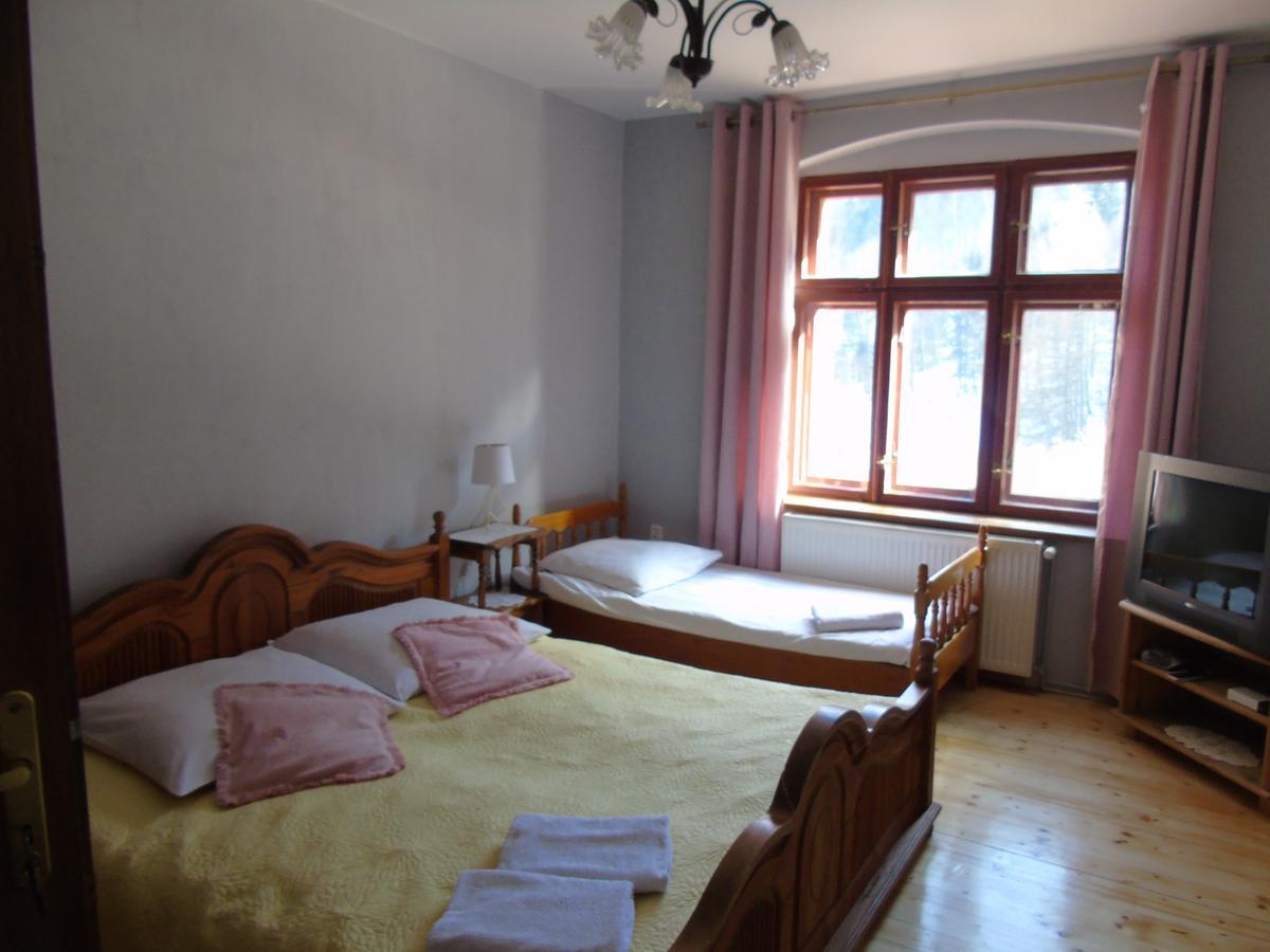 Zacisze Trzech Gor Villa Jedlina-Zdroj Buitenkant foto